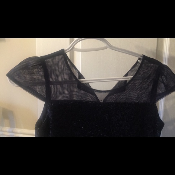 Girls dress - Picture 4 of 5